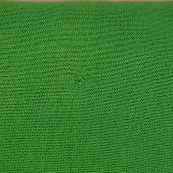 Free with any purchase! Lilly Pulitzer green ruffle wrap - Picture 11 of 12